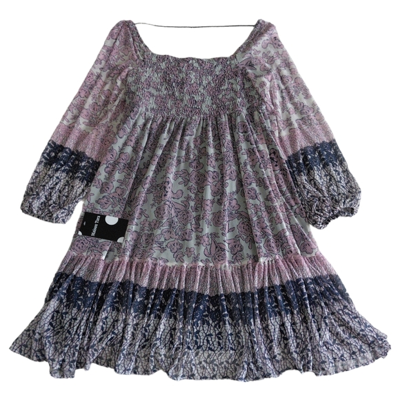 NWT Maison Tara Size 6 Pink Navy Floral Square Neck Smocked Boho Flounce… - Picture 2 of 15